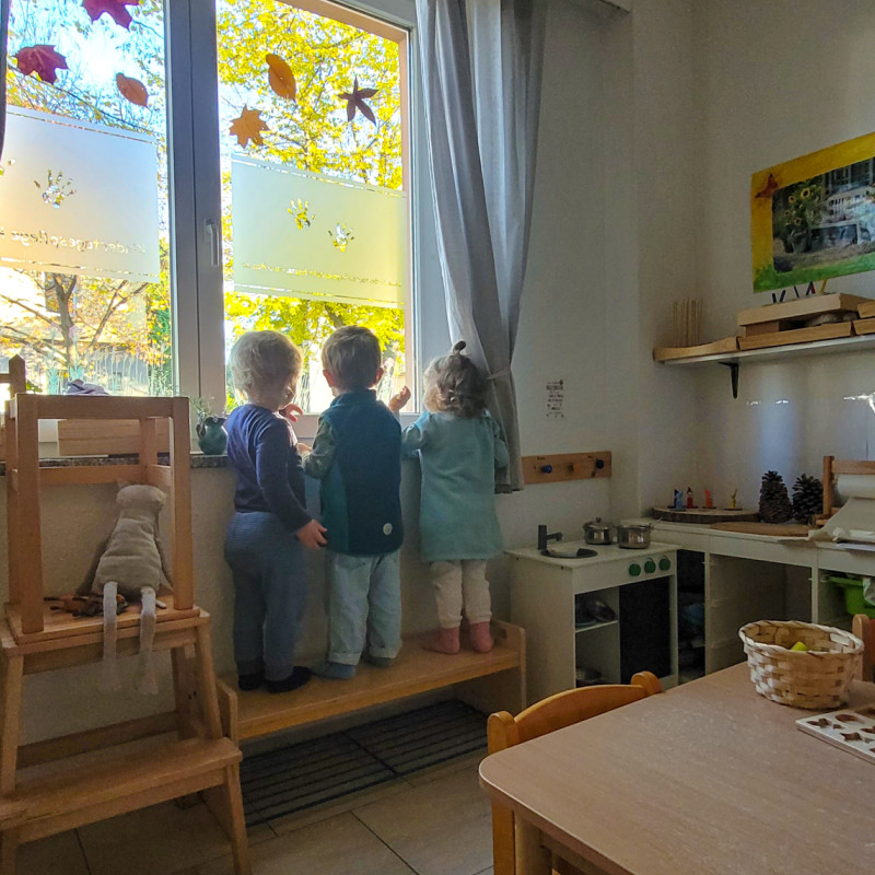 Abschiedswinken am Morgen